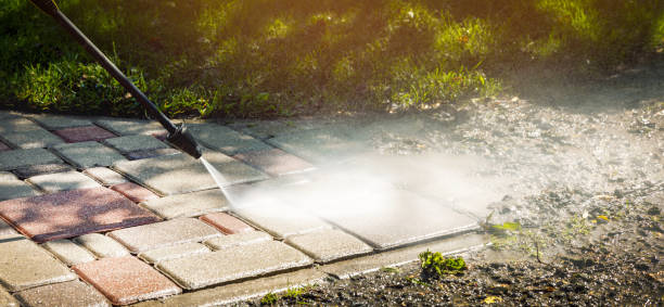 Best Patio and Deck Pressure Washing  in Loma Ri, CA