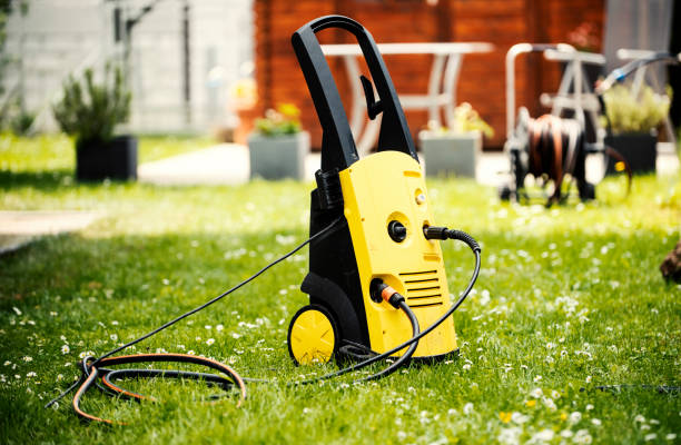 Best Solar Panel Cleaning  in Loma Ri, CA